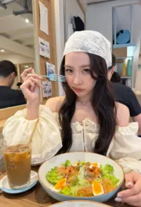 จูจู้ติดแกรม เน็ตไอดอล