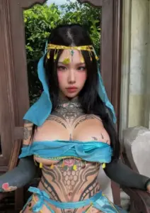 น้อง มีอา วีเค 14